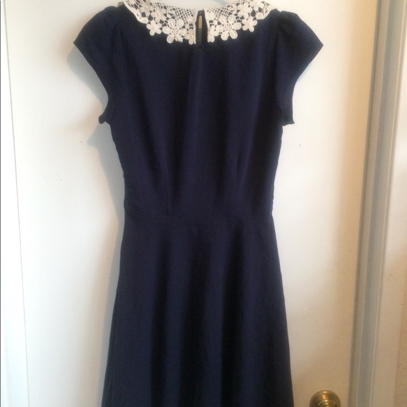 Navy Blue Dress with Lace Collar - Picture 2 of 3